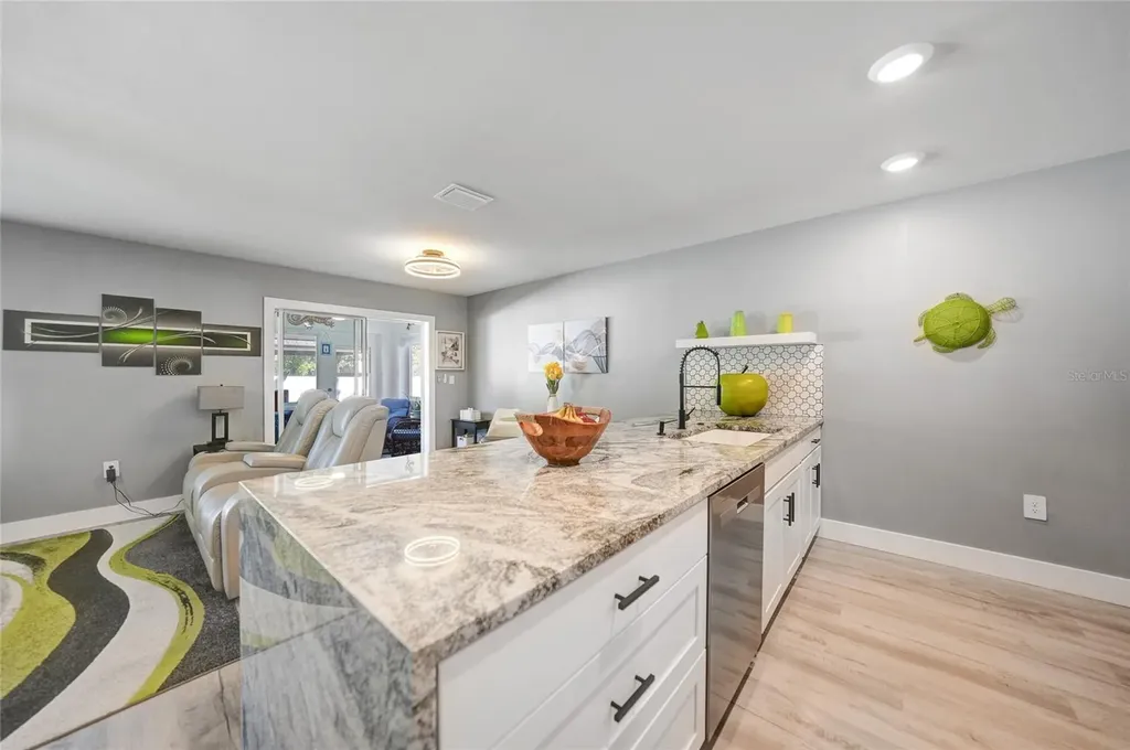 17500 Robinson Avenue Port Charlotte FL 33948