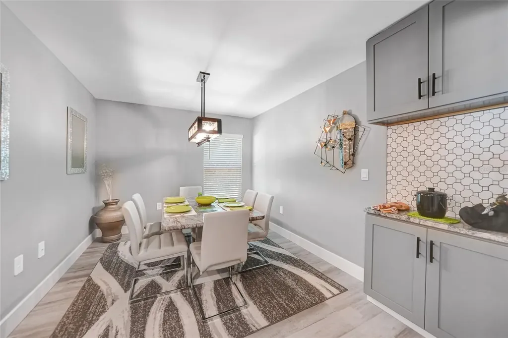 17500 Robinson Avenue Port Charlotte FL 33948