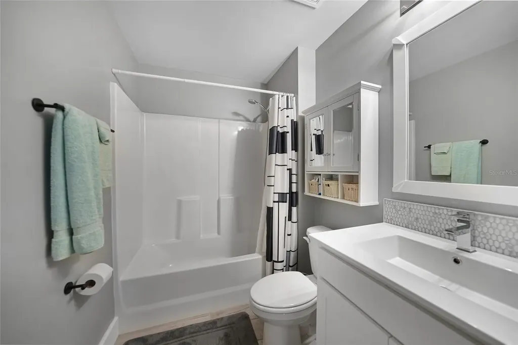 17500 Robinson Avenue Port Charlotte FL 33948