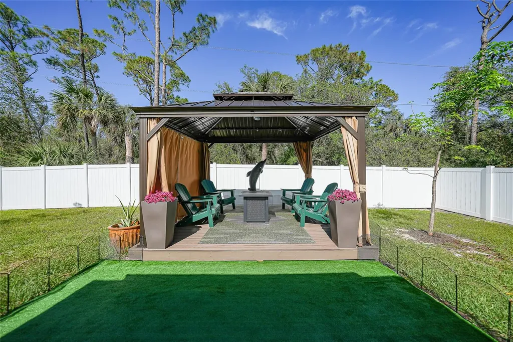 17500 Robinson Avenue Port Charlotte FL 33948