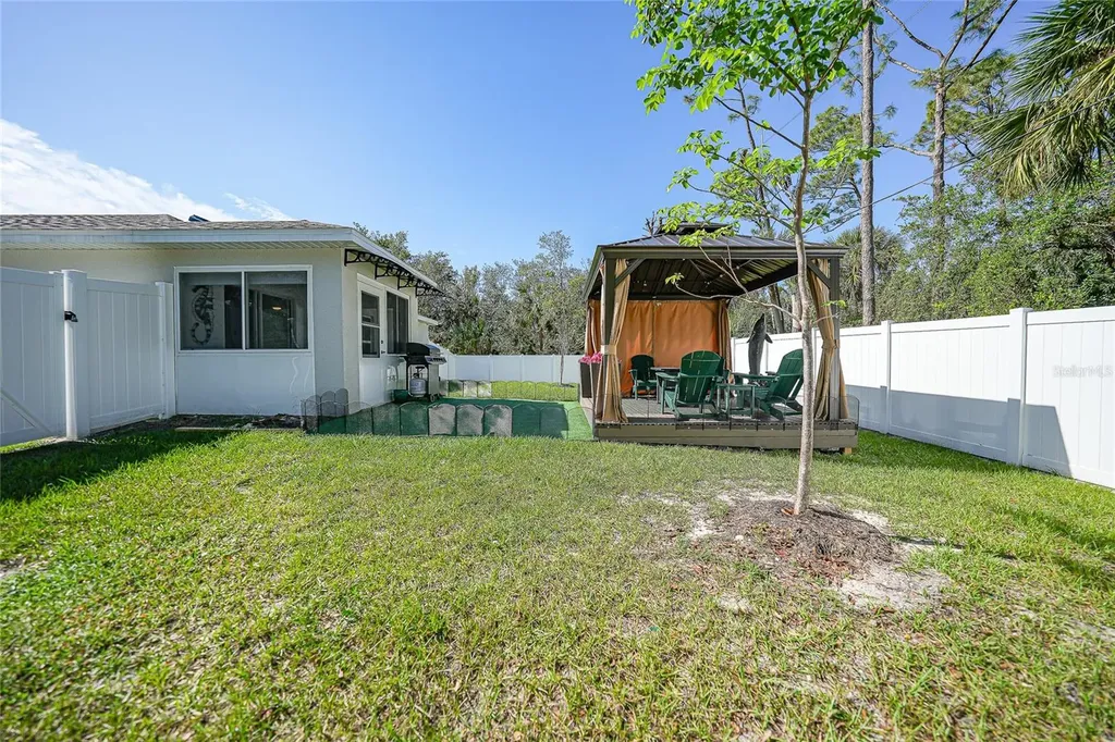 17500 Robinson Avenue Port Charlotte FL 33948