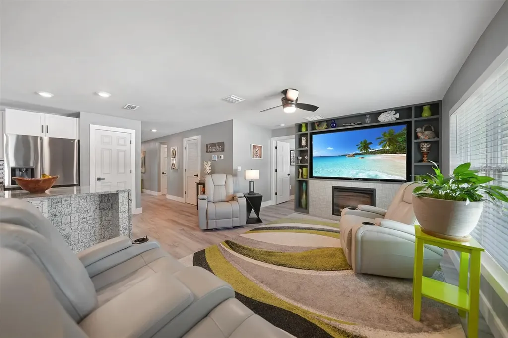 17500 Robinson Avenue Port Charlotte FL 33948