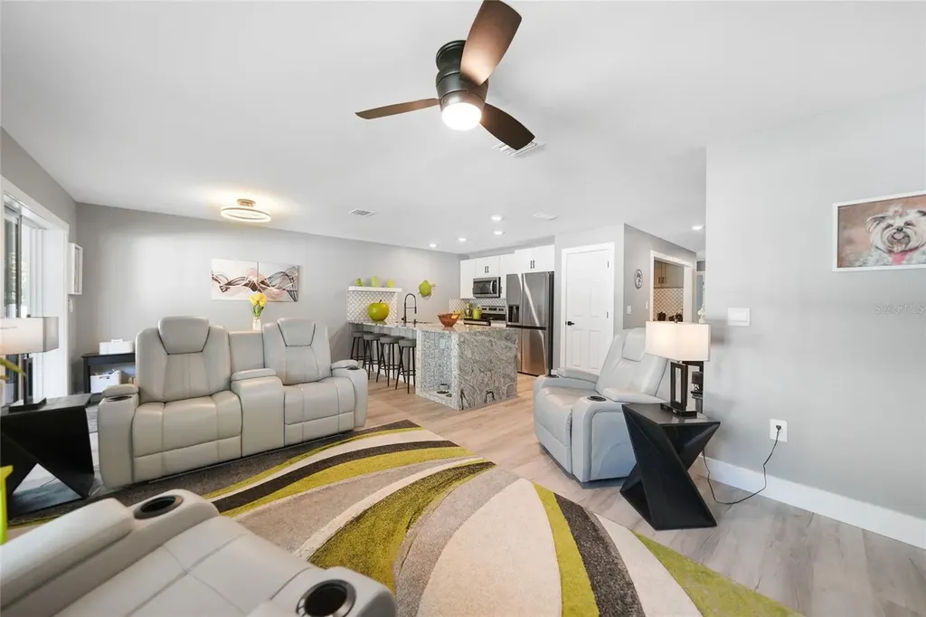 17500 Robinson Avenue Port Charlotte FL 33948