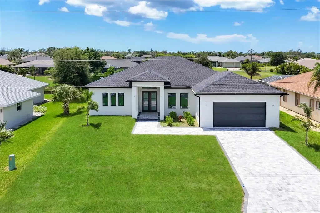 177 Medalist Road Rotonda West FL 33947