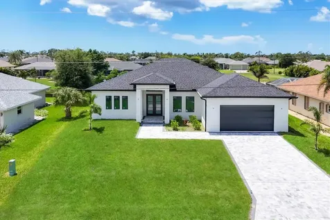 177 Medalist Road Rotonda West FL 33947