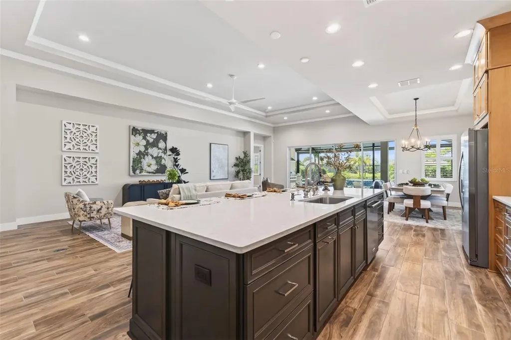 8134 Redonda Loop Lakewood Ranch FL 34202