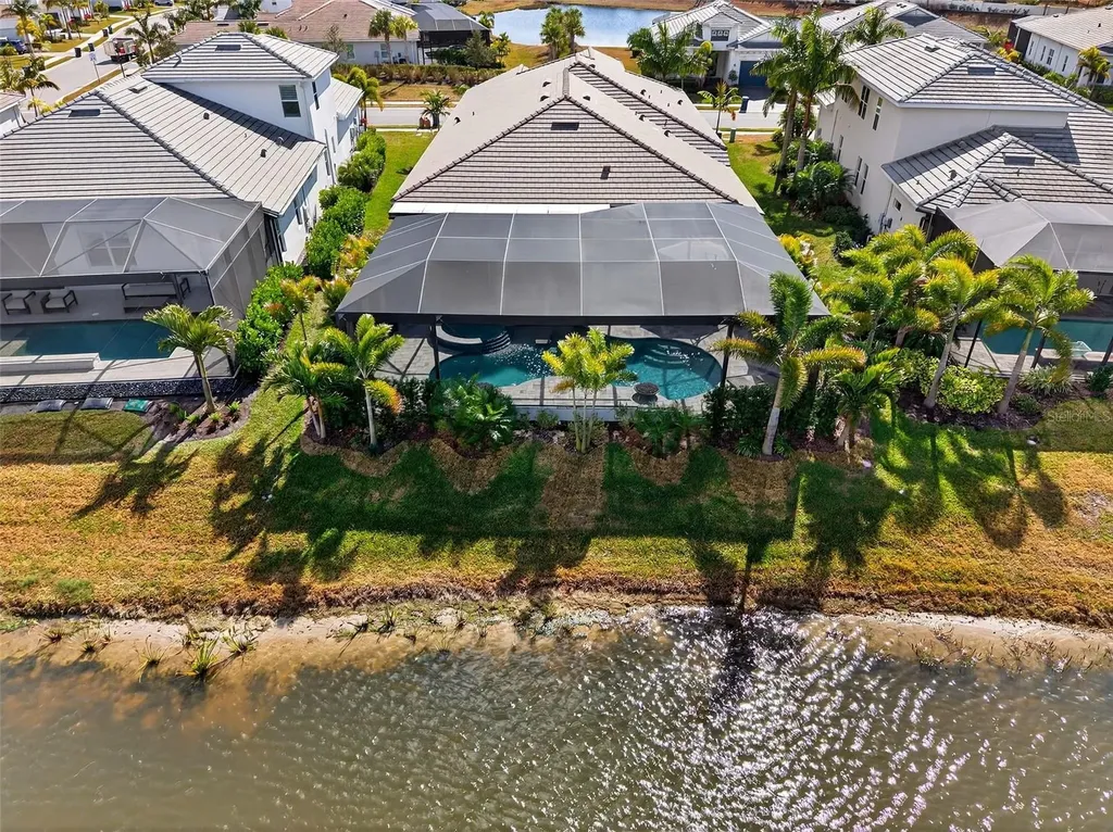 8134 Redonda Loop Lakewood Ranch FL 34202