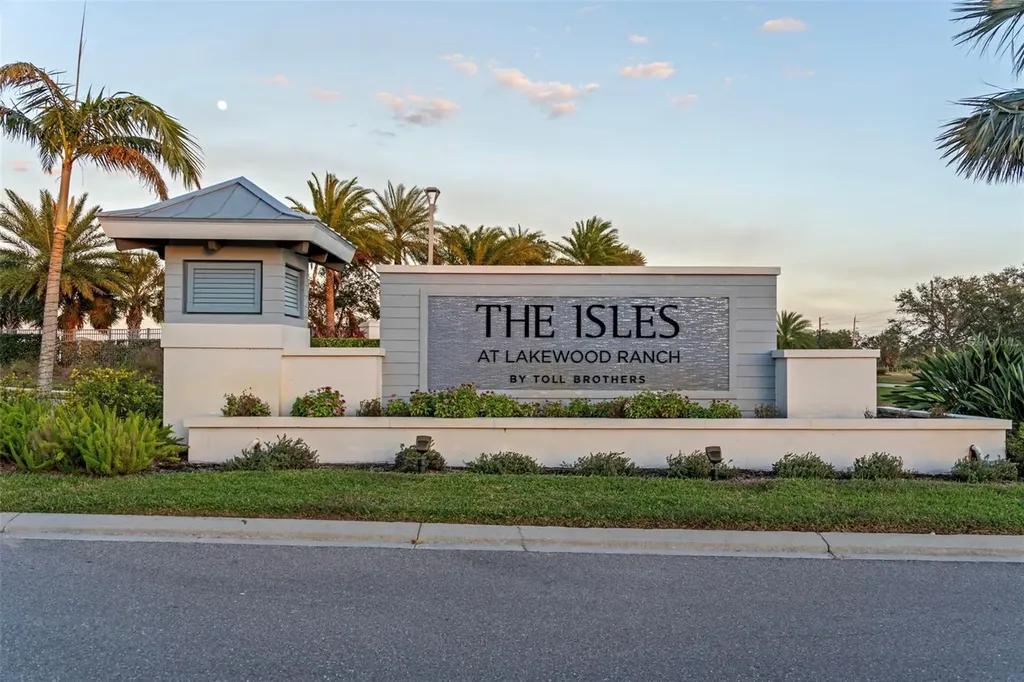 8134 Redonda Loop Lakewood Ranch FL 34202