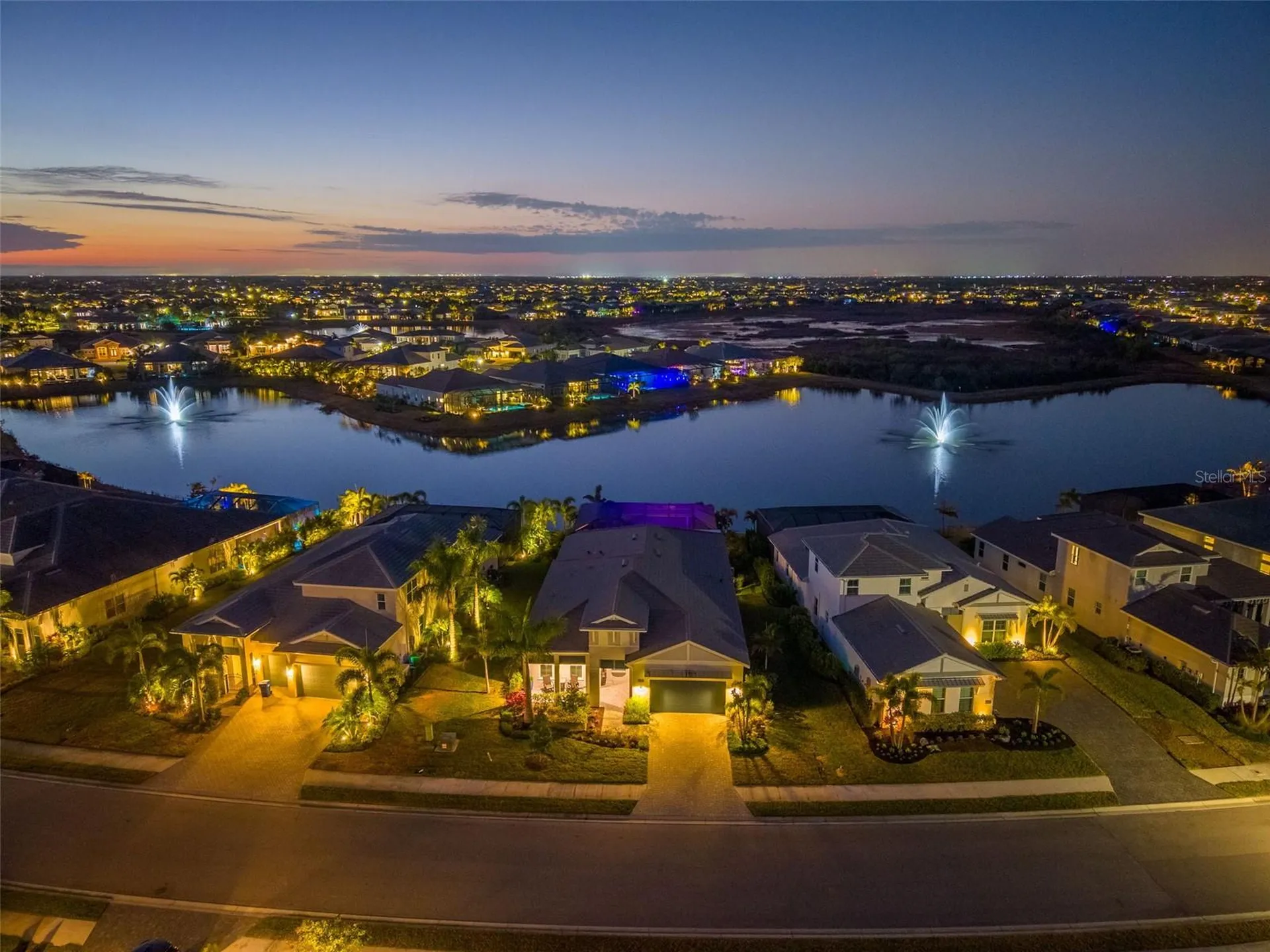 8134 Redonda Loop Lakewood Ranch FL 34202