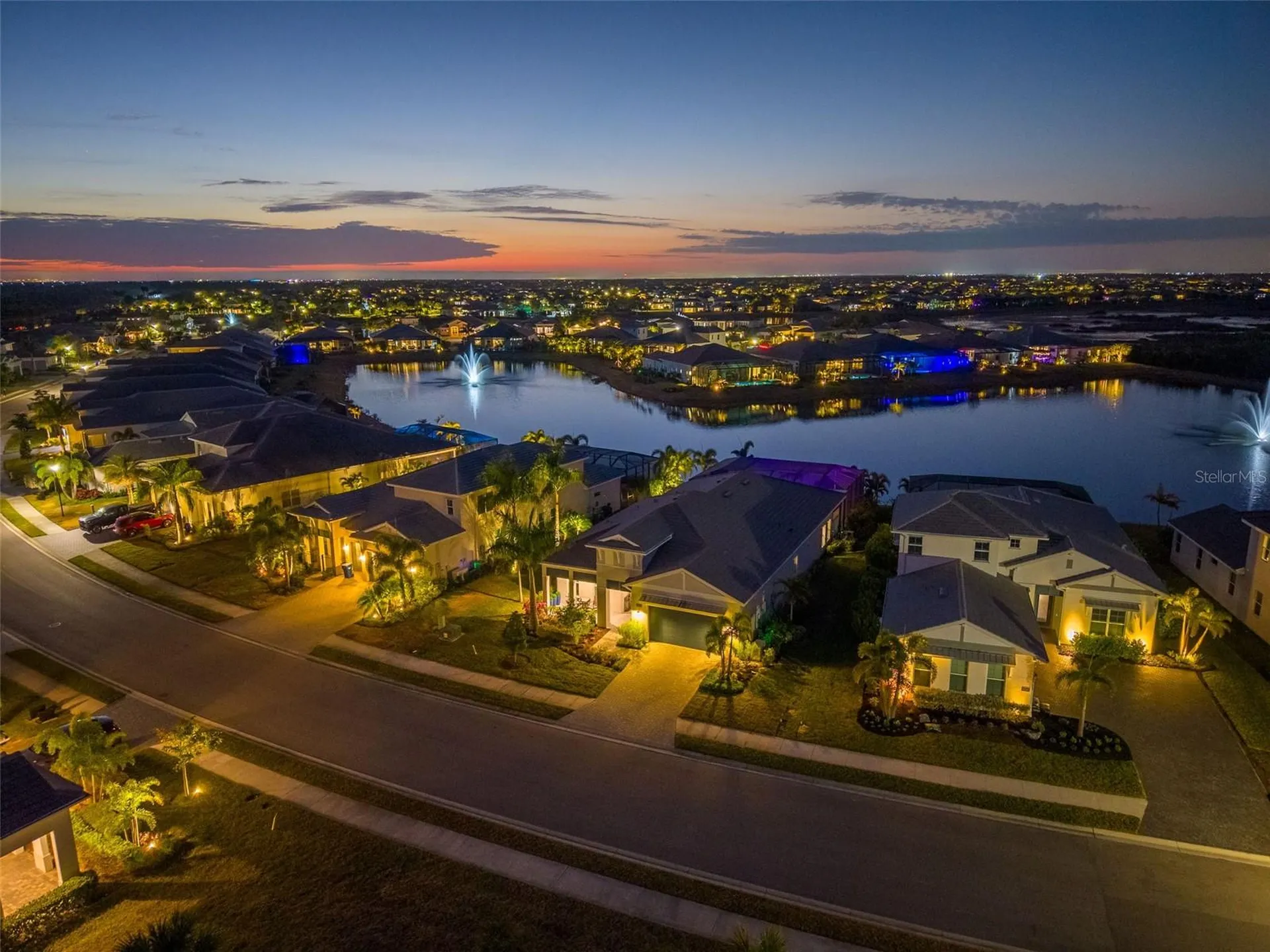 8134 Redonda Loop Lakewood Ranch FL 34202