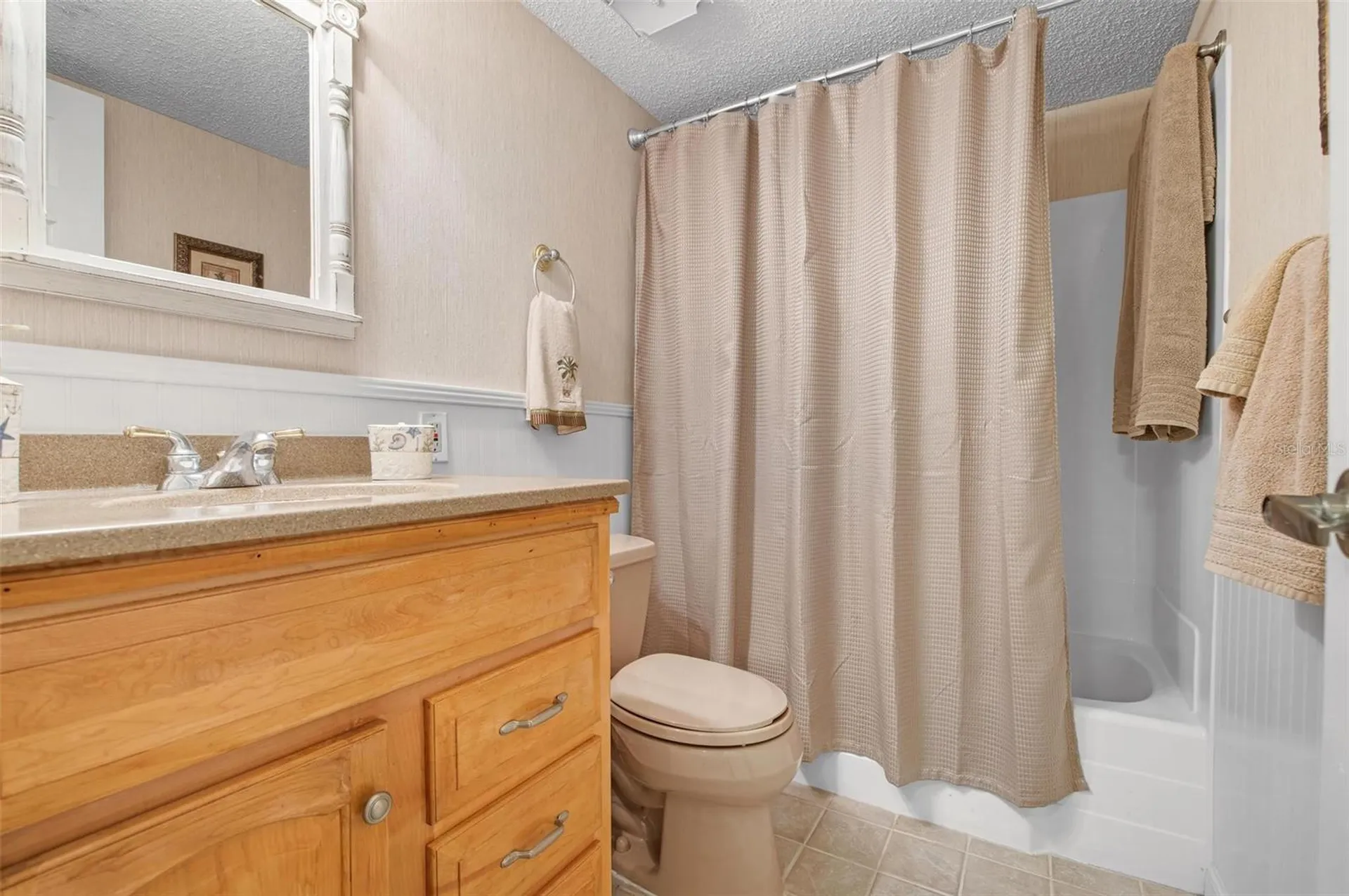 9527 Azure Cove Bradenton FL 34210