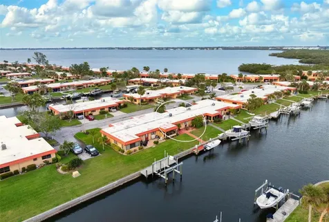 9527 Azure Cove Bradenton FL 34210