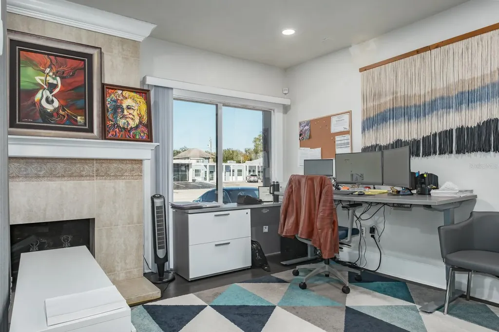 3848 Central Avenue St Petersburg FL 33711