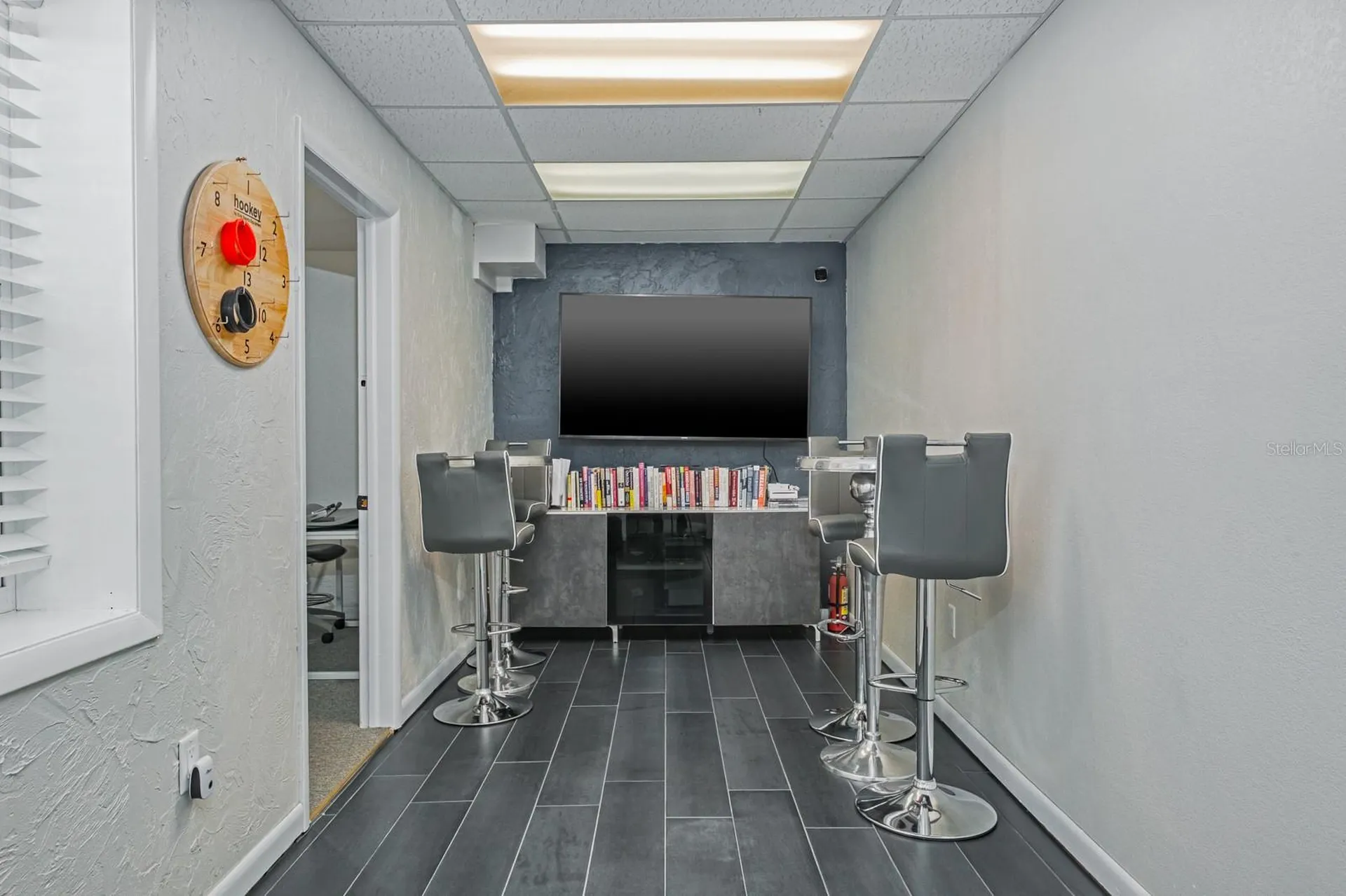 3848 Central Avenue St Petersburg FL 33711