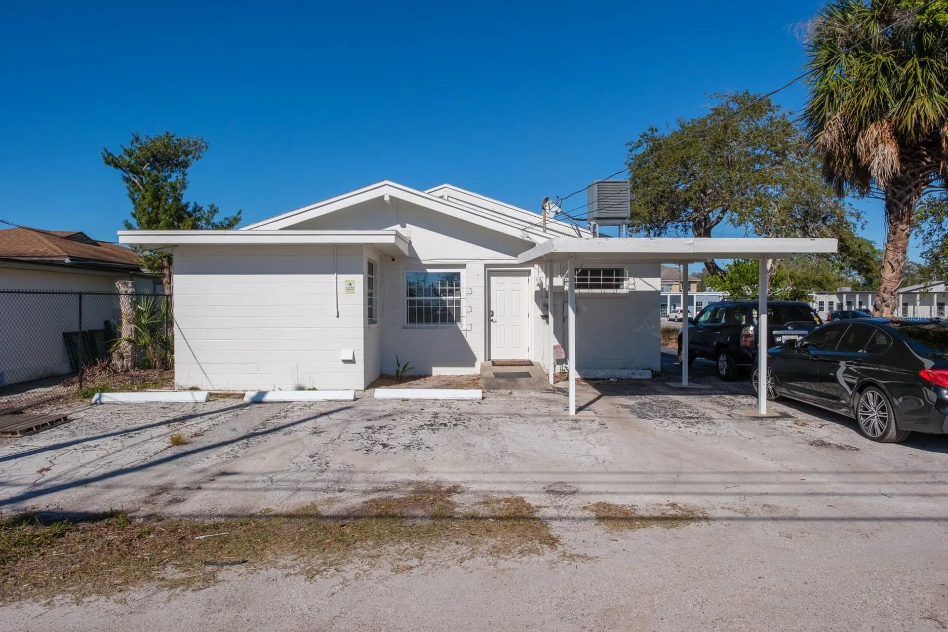 3848 Central Avenue St Petersburg FL 33711
