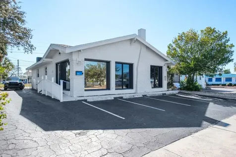 3848 Central Avenue St Petersburg FL 33711