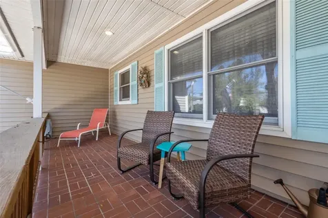 275 S Highland Avenue Tarpon Springs FL 34689