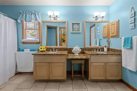 275 S Highland Avenue Tarpon Springs FL 34689