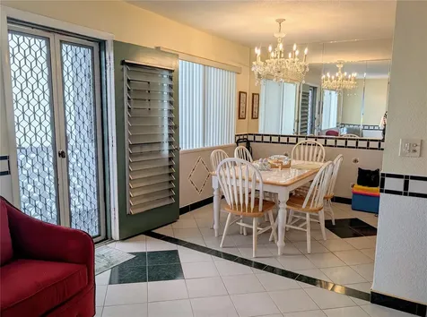 8055 112th Street Seminole FL 33772