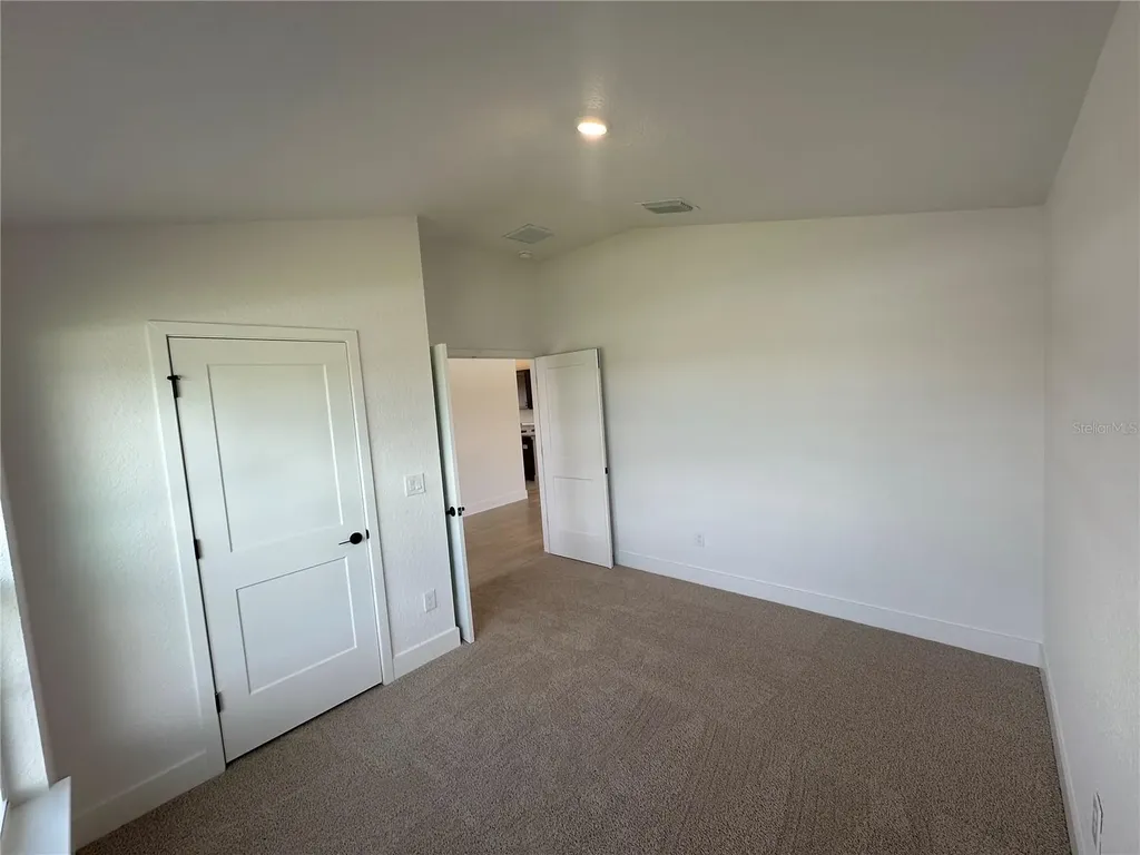 12606 NE 48th Street Oxford FL 34484