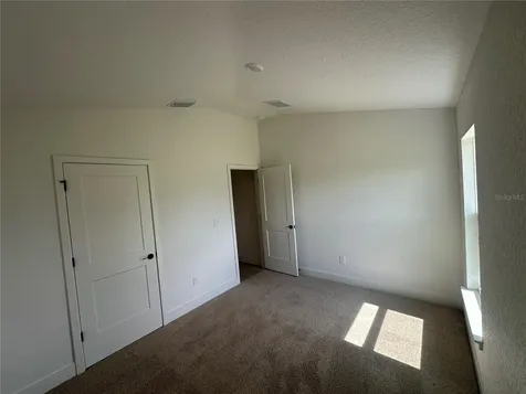 12606 NE 48th Street Oxford FL 34484