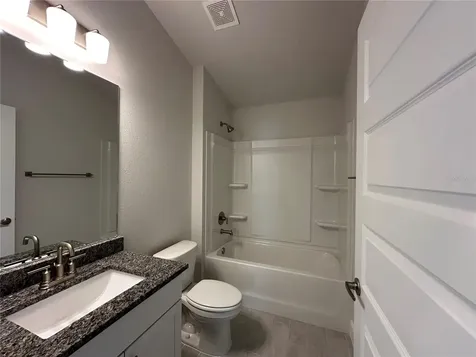 12606 NE 48th Street Oxford FL 34484