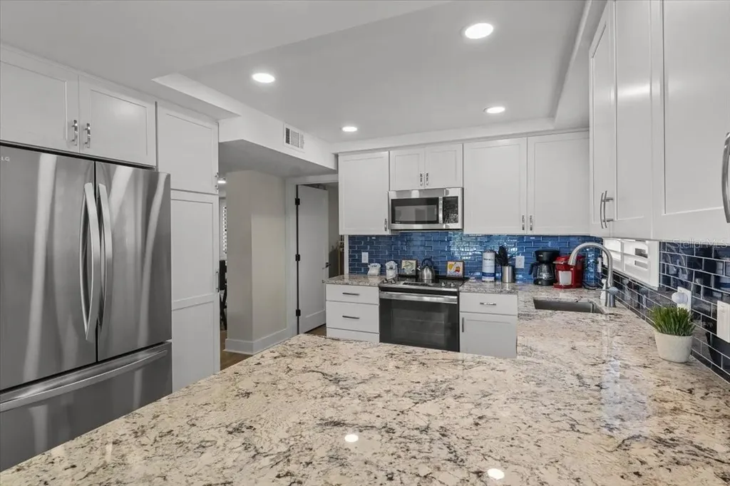 6326 Midnight Pass Road Sarasota FL 34242