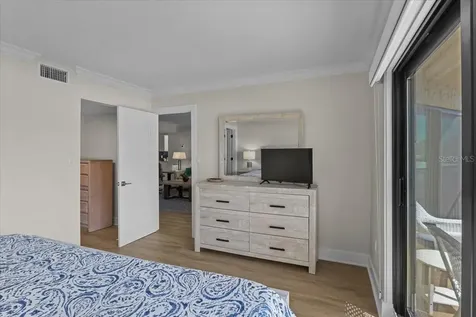 6326 Midnight Pass Road Sarasota FL 34242