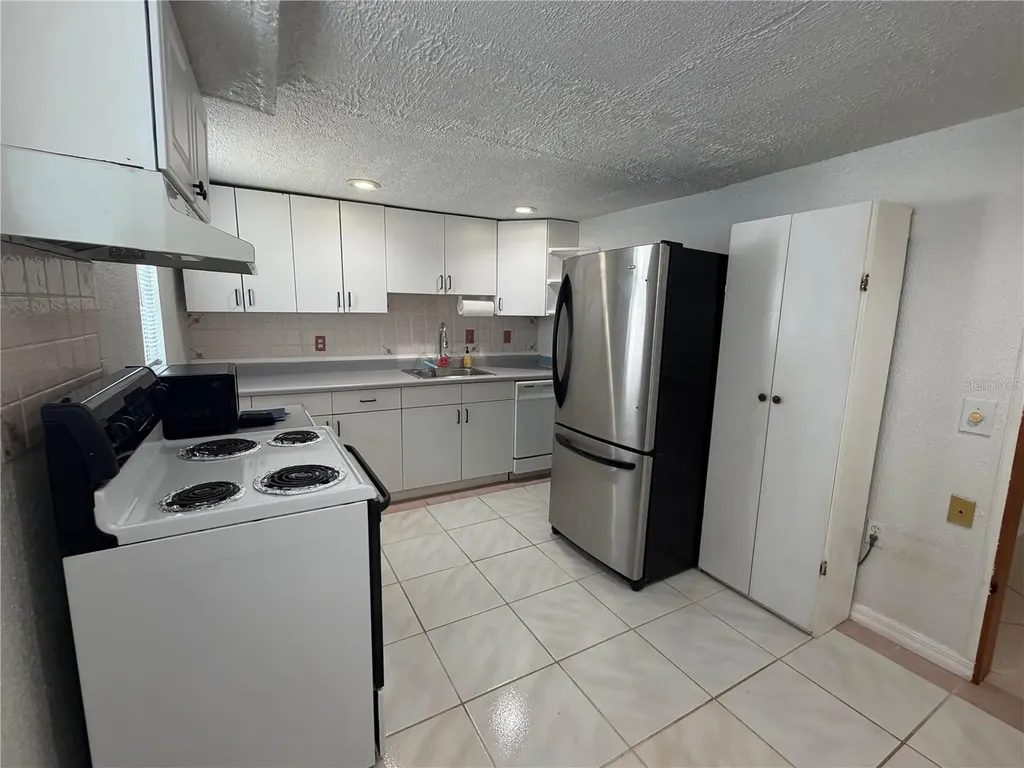 1919 W North A Street Tampa FL 33606