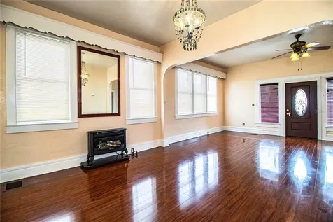 1919 W North A Street Tampa FL 33606