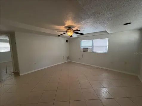 1919 W North A Street Tampa FL 33606