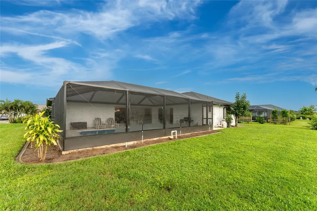 21 Bunker Lane Rotonda West FL 33947