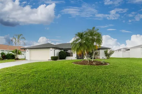 21 Bunker Lane Rotonda West FL 33947