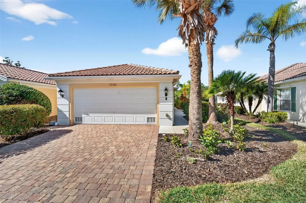 7526 Quinto Drive Sarasota FL 34238