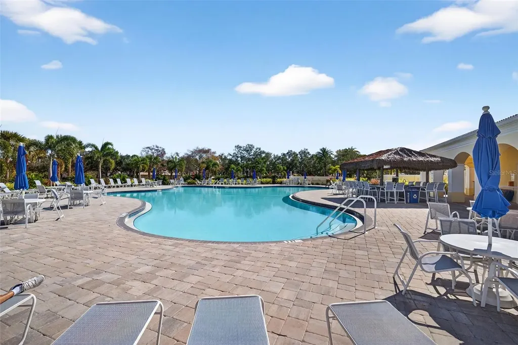 7526 Quinto Drive Sarasota FL 34238