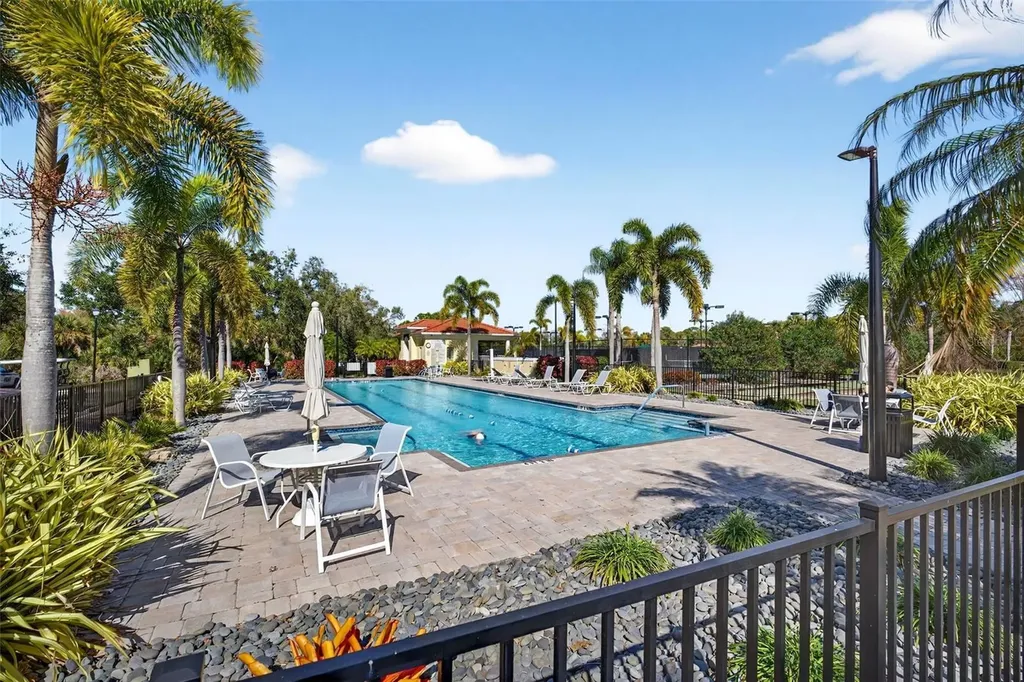 7526 Quinto Drive Sarasota FL 34238