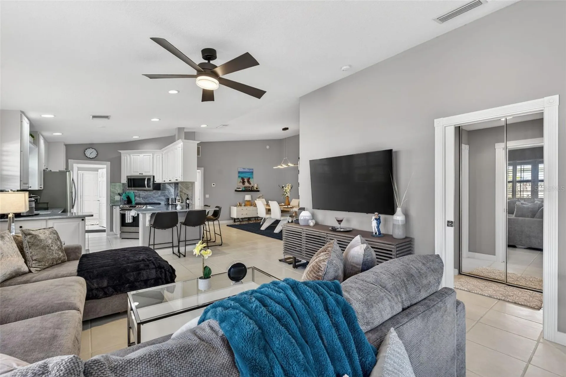 7526 Quinto Drive Sarasota FL 34238