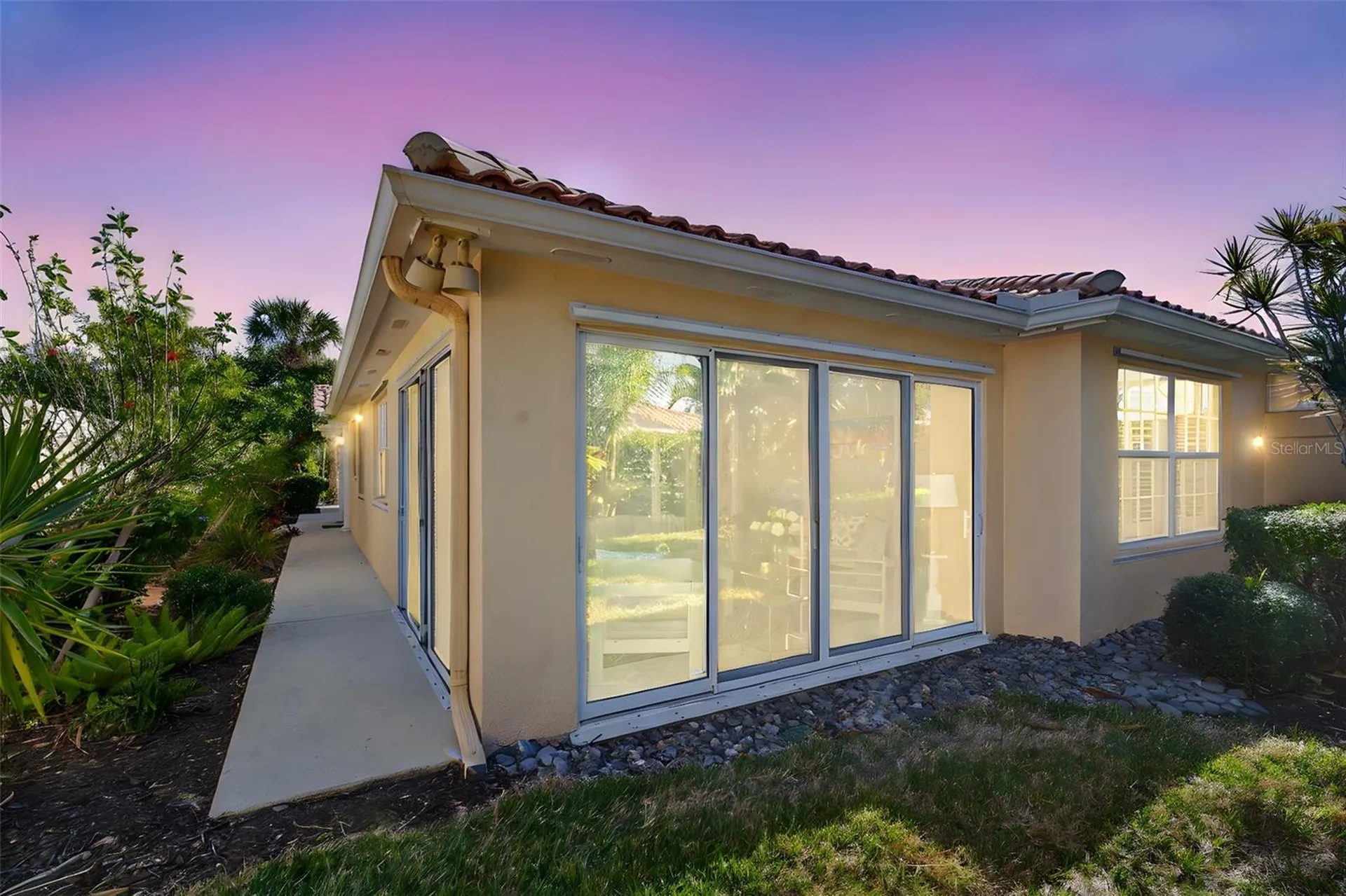 7526 Quinto Drive Sarasota FL 34238