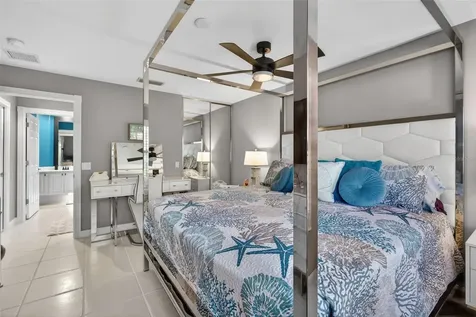 7526 Quinto Drive Sarasota FL 34238