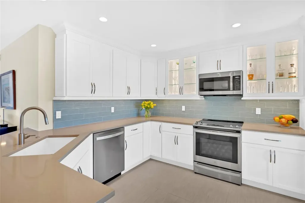 9226 Midnight Pass Road Sarasota FL 34242