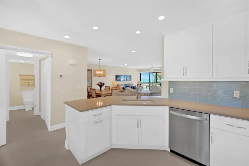 9226 Midnight Pass Road Sarasota FL 34242