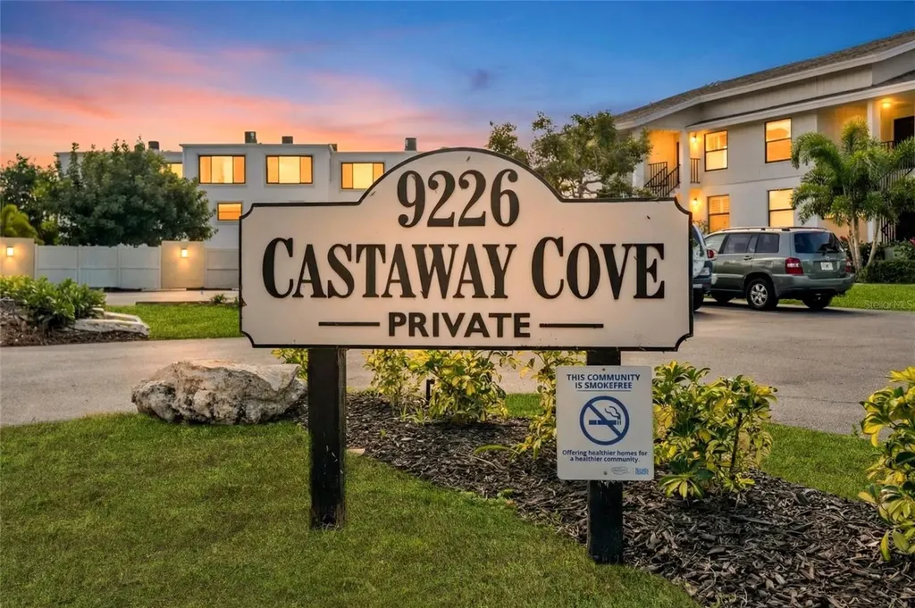 9226 Midnight Pass Road Sarasota FL 34242