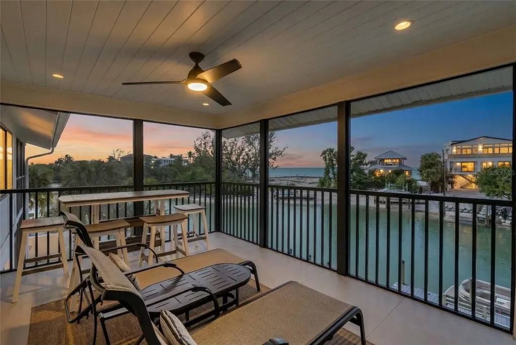 9226 Midnight Pass Road Sarasota FL 34242