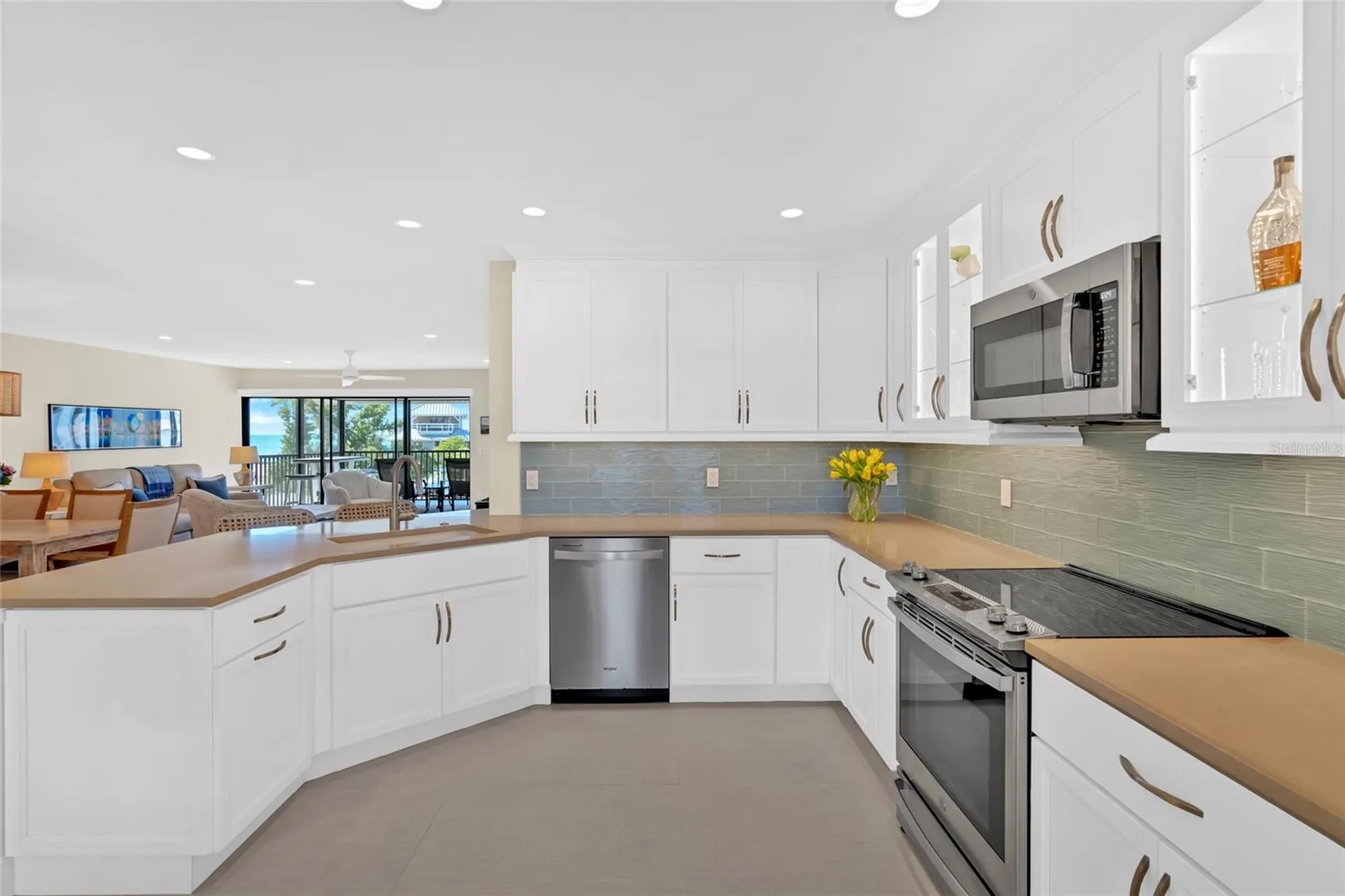 9226 Midnight Pass Road Sarasota FL 34242