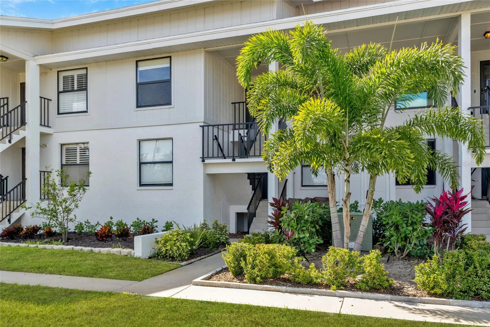 9226 Midnight Pass Road Sarasota FL 34242
