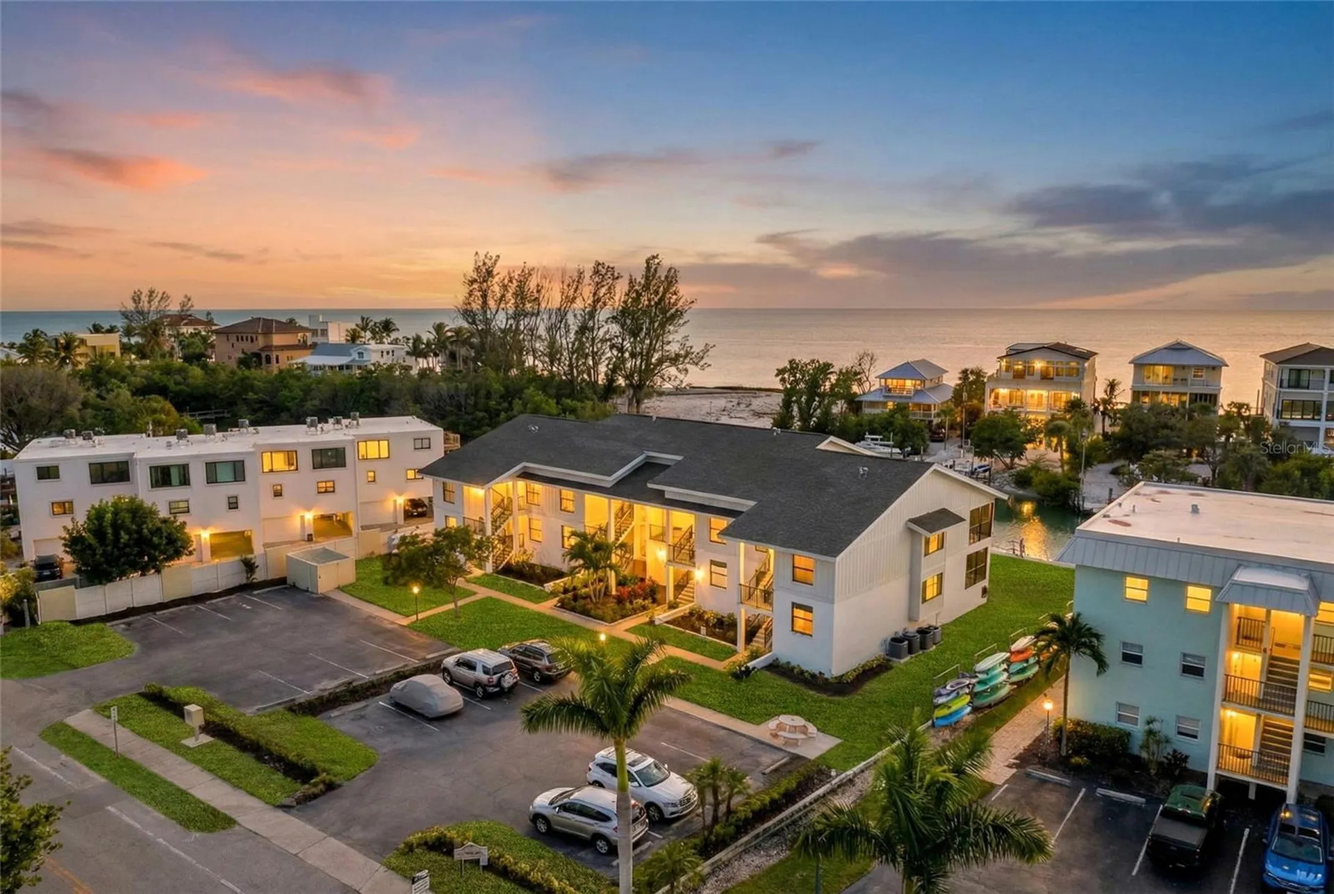 9226 Midnight Pass Road Sarasota FL 34242