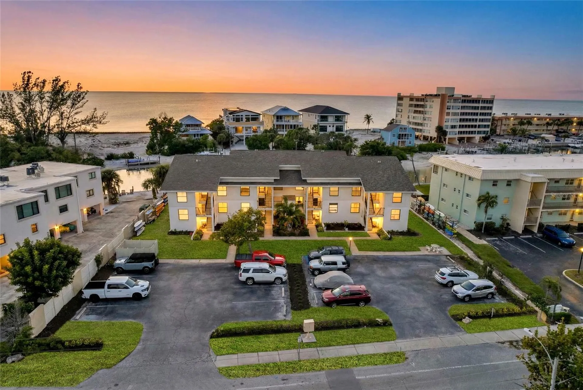 9226 Midnight Pass Road Sarasota FL 34242