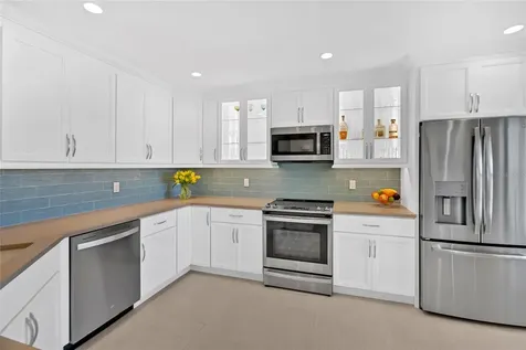 9226 Midnight Pass Road Sarasota FL 34242