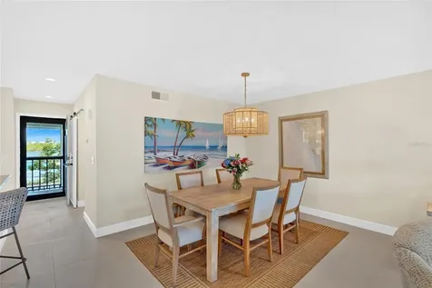 9226 Midnight Pass Road Sarasota FL 34242