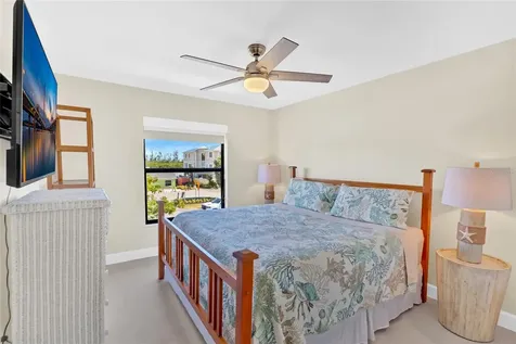 9226 Midnight Pass Road Sarasota FL 34242